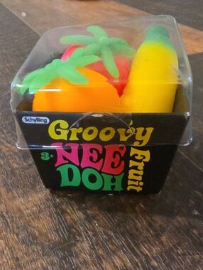 Schylling NeeDoh Groovy Fruit NeeDoh Mini 3 Pack Banana Strawberry Orange